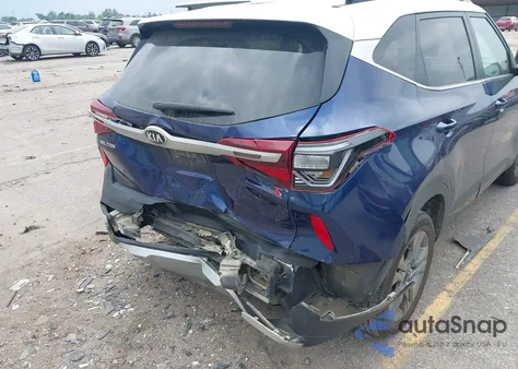 2021 Kia Seltos S z USA, uszkodzony, nr VIN KNDEU2AA0M7058653